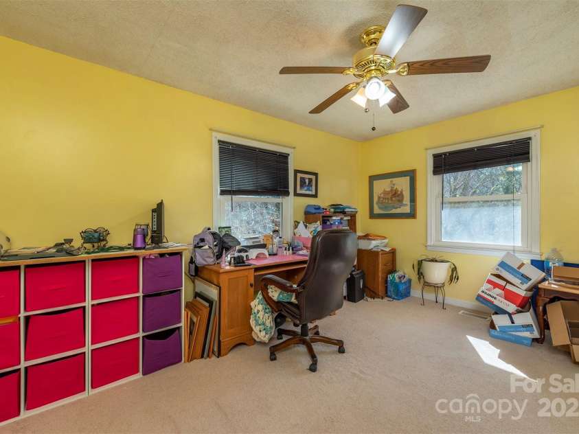 37 Guffey Mountain Road, Fairview, NC 28730.  MLS# CAR4227203, YatesRealty ID 14328. 