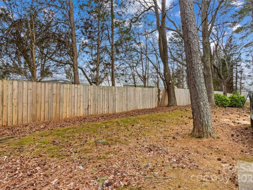 101 Fairfax Drive, Salisbury, NC 28146.  MLS# CAR4228685, YatesRealty ID 14329. 