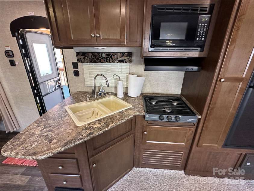 113 Cedar Lane, New London, NC 28127.  MLS# CAR4227455, YatesRealty ID 1433. 