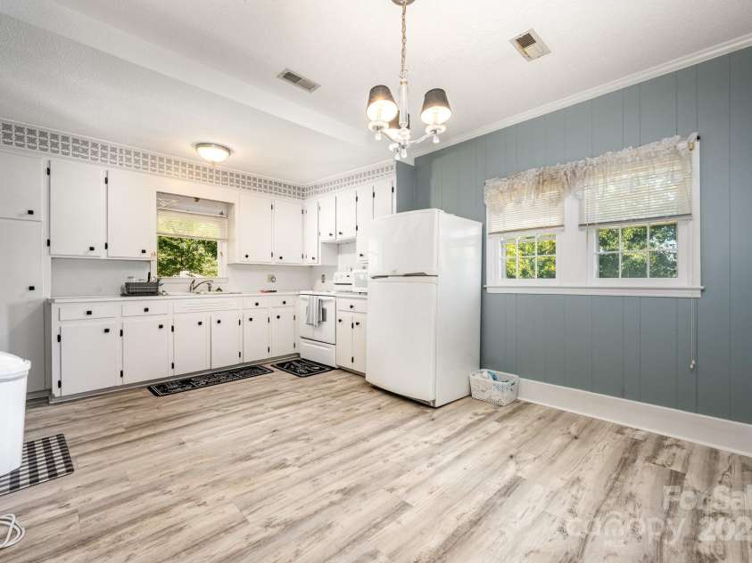 6963 Kershaw Camden Highway, Kershaw, SC 29067.  MLS# CAR4286798, YatesRealty ID 1433. 