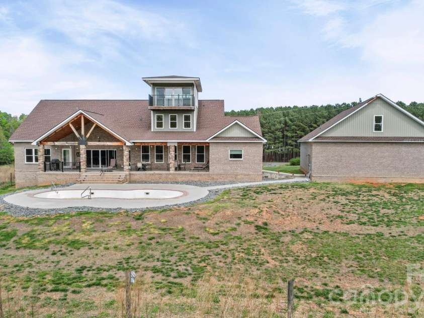 48155 Ingram Road, New London, NC 28127.  MLS# CAR4367107, YatesRealty ID 14330. 