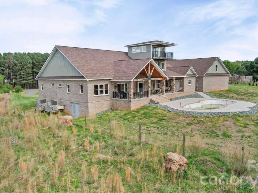 48155 Ingram Road, New London, NC 28127.  MLS# CAR4367107, YatesRealty ID 14330. 