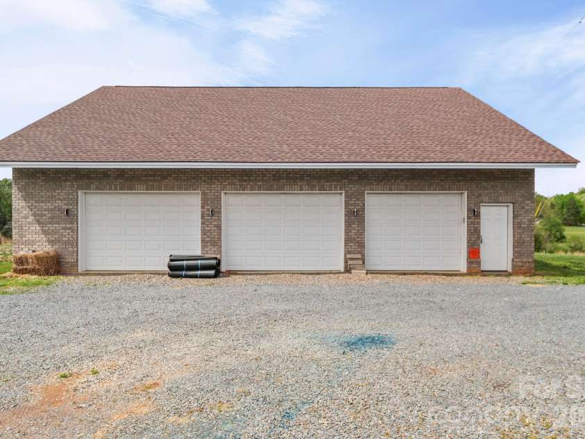 48155 Ingram Road, New London, NC 28127.  MLS# CAR4367107, YatesRealty ID 14330. 