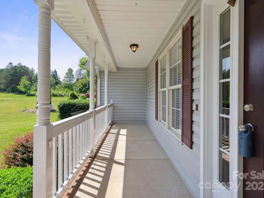 260 Treebark Road, Statesville, NC 28625.  MLS# CAR4251812, YatesRealty ID 14331. 