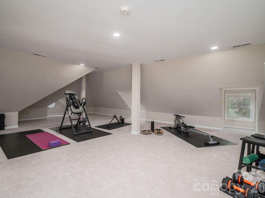 2835 Wimbledon Drive, Gastonia, NC 28056.  MLS# CAR4364886, YatesRealty ID 14331. 2nd living space