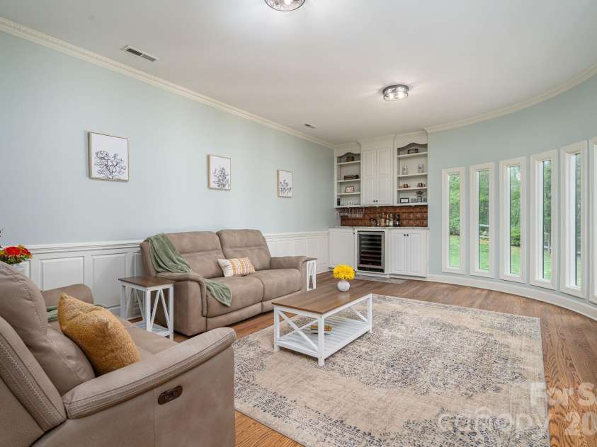 2835 Wimbledon Drive, Gastonia, NC 28056.  MLS# CAR4364886, YatesRealty ID 14331. Den