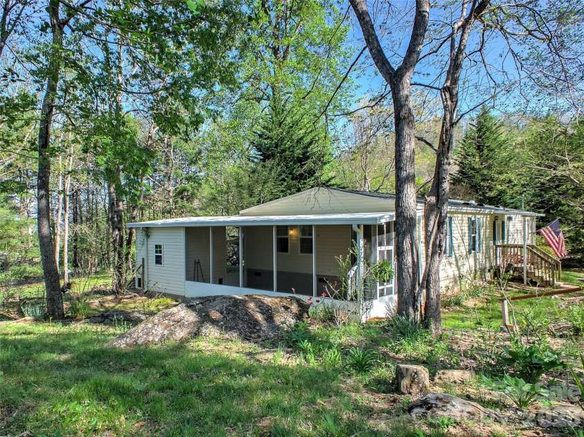 11 Rector Road, Weaverville, NC 28787.  MLS# CAR4370680, YatesRealty ID 14332. 