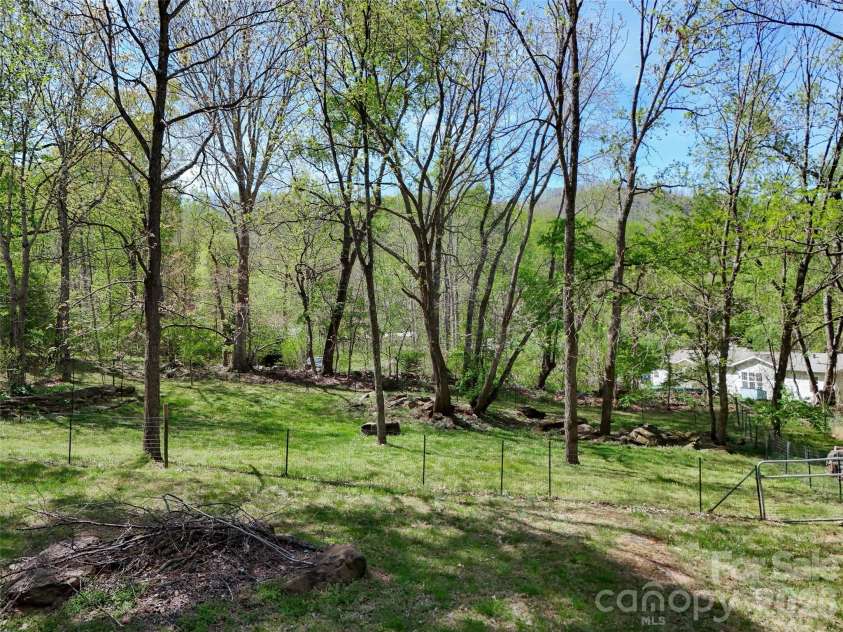 11 Rector Road, Weaverville, NC 28787.  MLS# CAR4370680, YatesRealty ID 14332. 