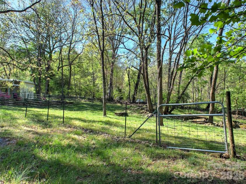 11 Rector Road, Weaverville, NC 28787.  MLS# CAR4370680, YatesRealty ID 14332. 