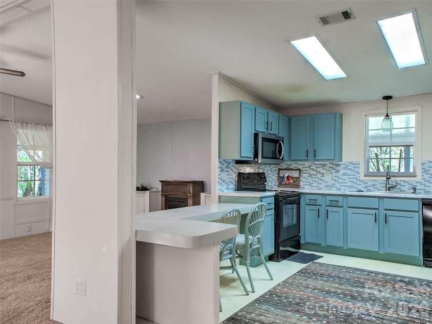 11 Rector Road, Weaverville, NC 28787.  MLS# CAR4370680, YatesRealty ID 14332. 