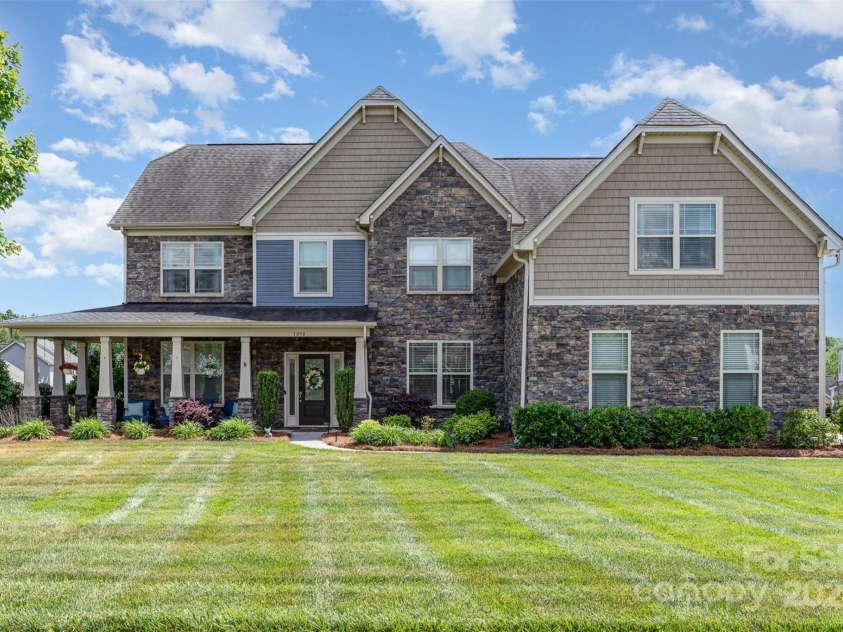 1098 Matchstick Place, Concord, NC 28025.  MLS# CAR4253781, YatesRealty ID 14333. 