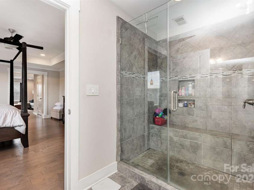 1098 Matchstick Place, Concord, NC 28025.  MLS# CAR4253781, YatesRealty ID 14333. 