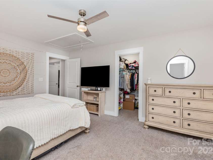 1098 Matchstick Place, Concord, NC 28025.  MLS# CAR4253781, YatesRealty ID 14333. 