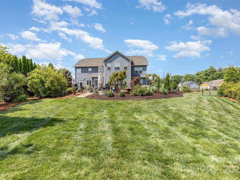 1098 Matchstick Place, Concord, NC 28025.  MLS# CAR4253781, YatesRealty ID 14333. 