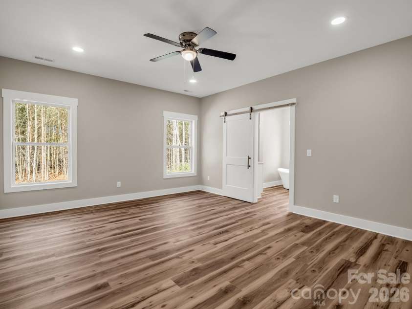 1057 Hawksbill Drive, Morganton, NC 28655.  MLS# CAR4337062, YatesRealty ID 14334. 