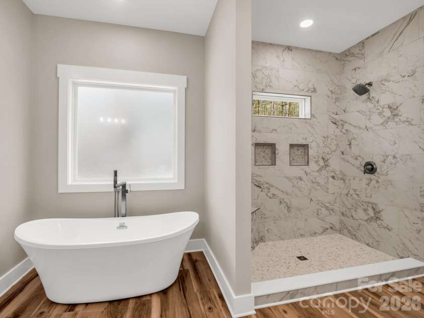 1057 Hawksbill Drive, Morganton, NC 28655.  MLS# CAR4337062, YatesRealty ID 14334. 