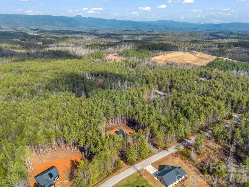 1057 Hawksbill Drive, Morganton, NC 28655.  MLS# CAR4337062, YatesRealty ID 14334. 
