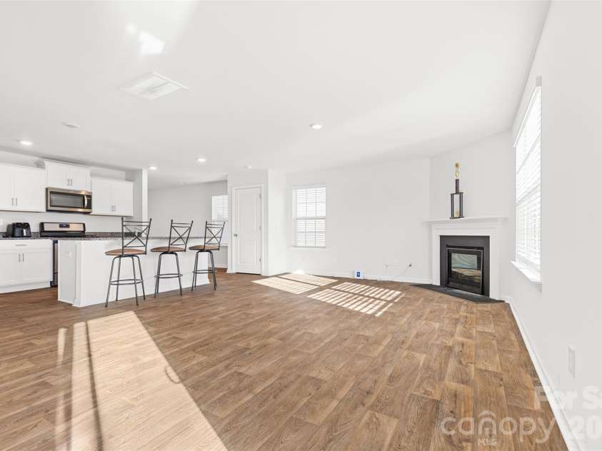 2120 Redstone Drive, York, SC 29745.  MLS# CAR4249334, YatesRealty ID 14335. 