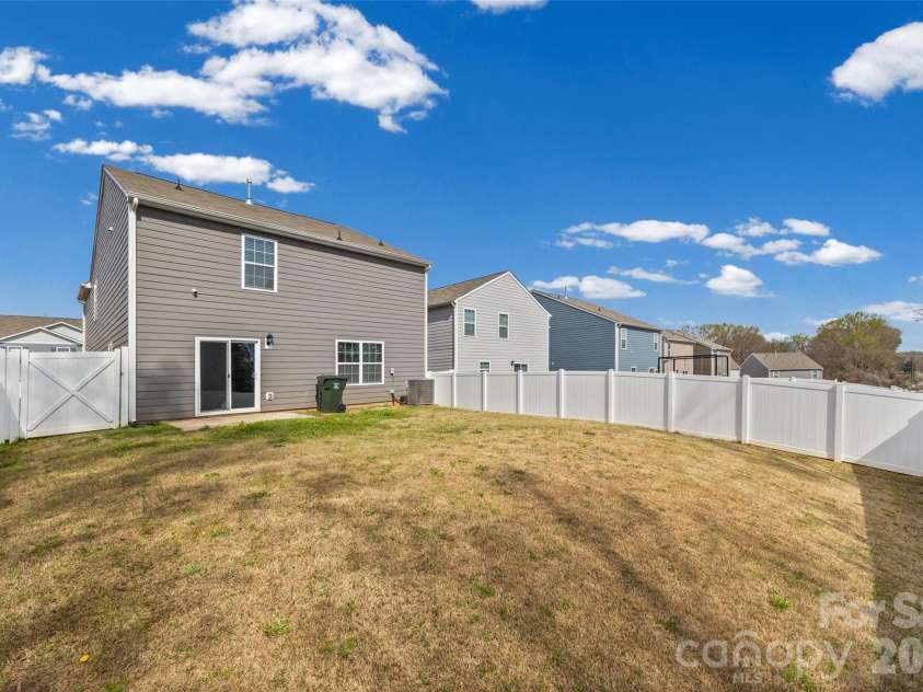 2120 Redstone Drive, York, SC 29745.  MLS# CAR4249334, YatesRealty ID 14335. 