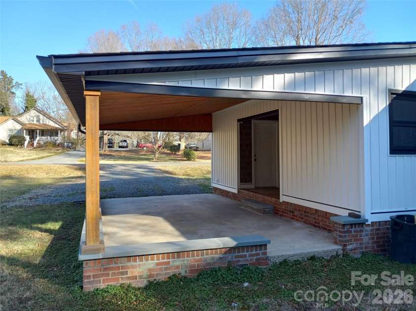 4165 Laurelwood Court, Concord, NC 28025.  MLS# CAR4320907, YatesRealty ID 14335. 