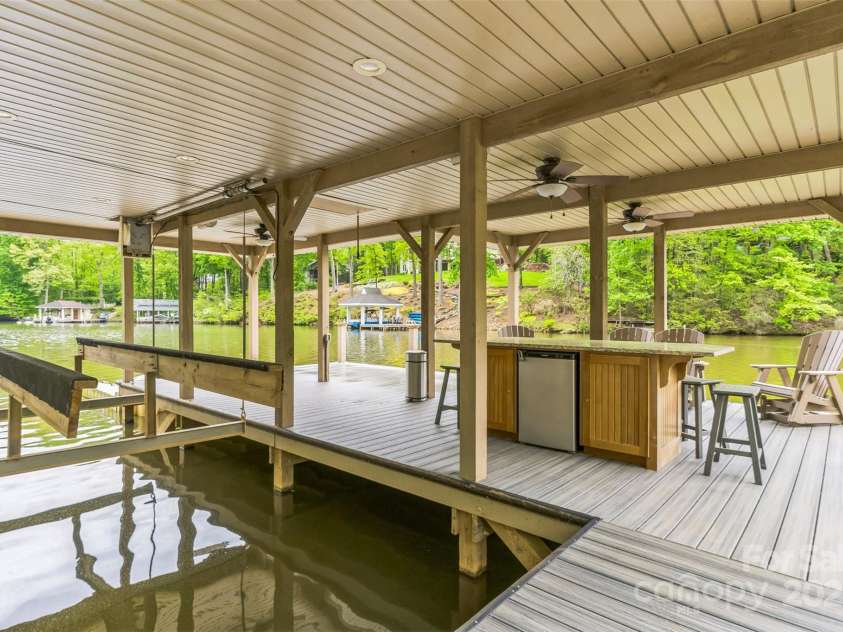 136 Dogwood Lane, Shelby, NC 28150.  MLS# CAR4250767, YatesRealty ID 14336. 