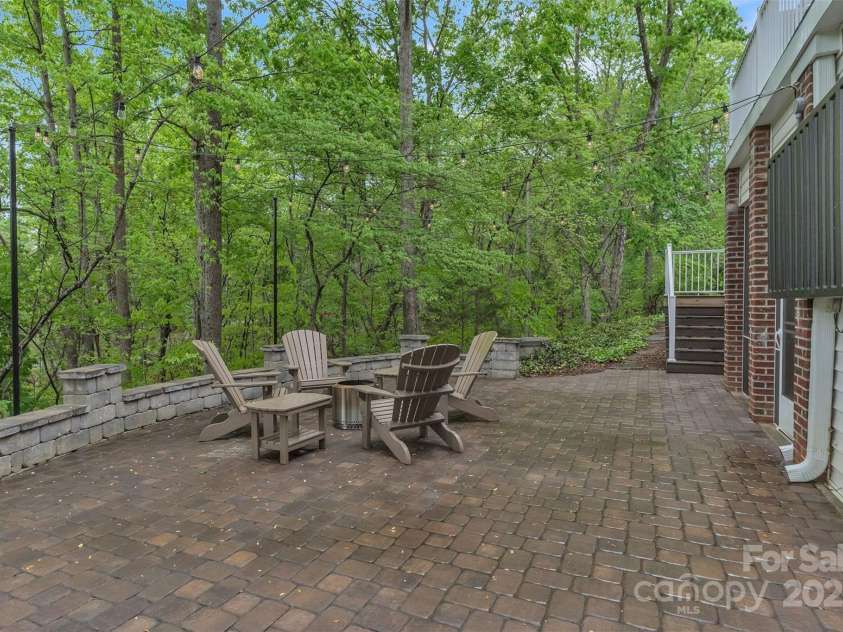 136 Dogwood Lane, Shelby, NC 28150.  MLS# CAR4250767, YatesRealty ID 14336. 