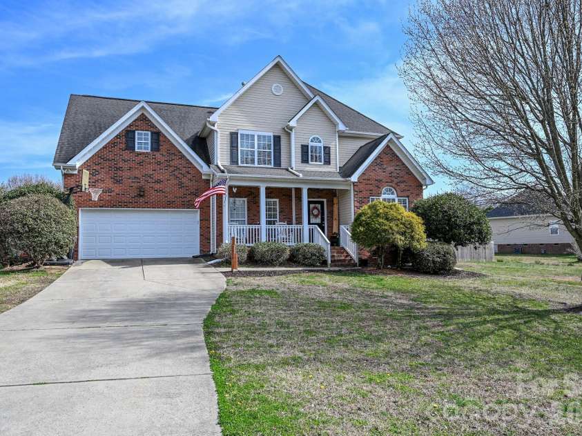 2820 Loxdale Farms Drive, Monroe, NC 28110.  MLS# CAR4354015, YatesRealty ID 14337. 
