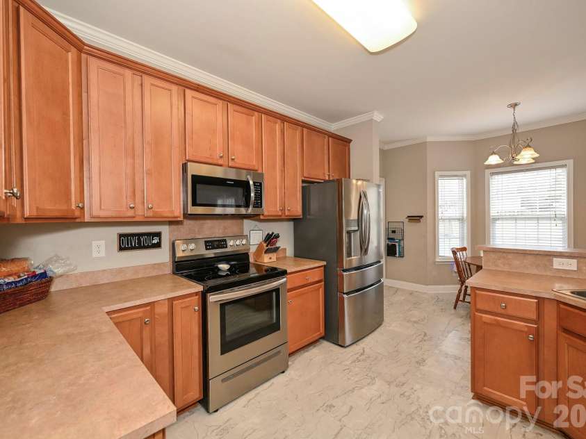 2820 Loxdale Farms Drive, Monroe, NC 28110.  MLS# CAR4354015, YatesRealty ID 14337. 