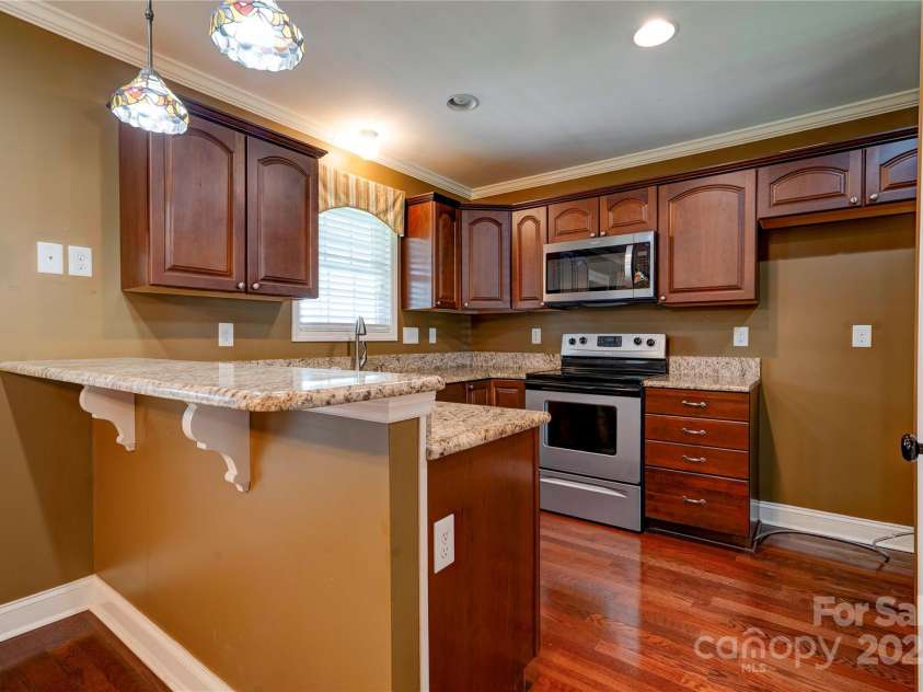 110 Carol Lyn Drive, Kings Mountain, NC 28086.  MLS# CAR4252571, YatesRealty ID 14339. 