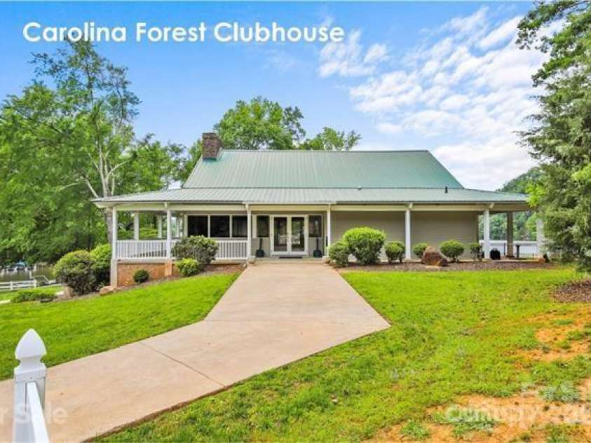 630 Pinelake Drive, Troy, NC 27371.  MLS# CAR4225332, YatesRealty ID 1434. 