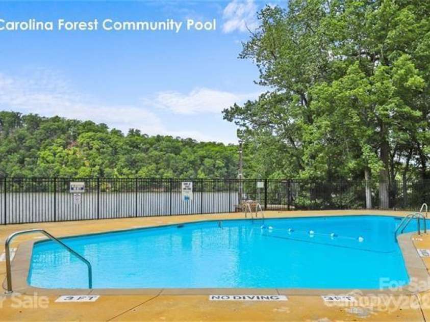 630 Pinelake Drive, Troy, NC 27371.  MLS# CAR4225332, YatesRealty ID 1434. 