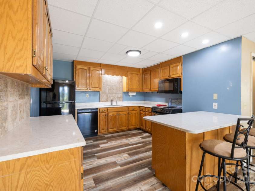 332 Cherrywood Circle, Hayesville, NC 28904.  MLS# CAR4248770, YatesRealty ID 14340. 