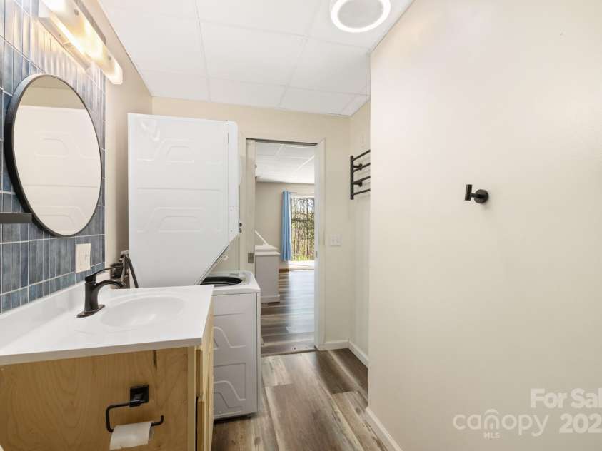 332 Cherrywood Circle, Hayesville, NC 28904.  MLS# CAR4248770, YatesRealty ID 14340. 