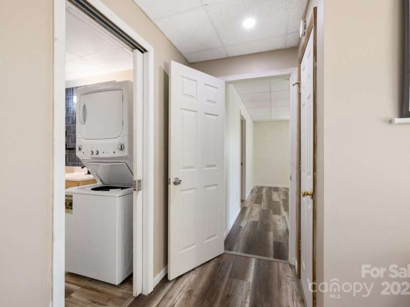 332 Cherrywood Circle, Hayesville, NC 28904.  MLS# CAR4248770, YatesRealty ID 14340. 