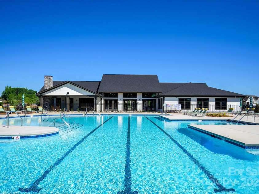 1011 Idyllic Lane, Waxhaw, NC 28173.  MLS# CAR4260462, YatesRealty ID 14341. 