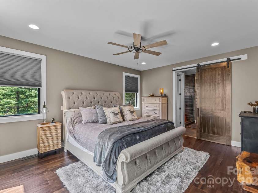 264 Porters Way, Nebo, NC 28761.  MLS# CAR4306026, YatesRealty ID 14342. 