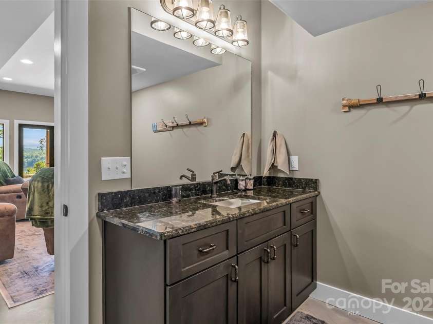 264 Porters Way, Nebo, NC 28761.  MLS# CAR4306026, YatesRealty ID 14342. 