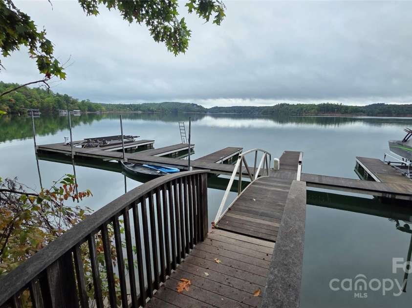 264 Porters Way, Nebo, NC 28761.  MLS# CAR4306026, YatesRealty ID 14342. 