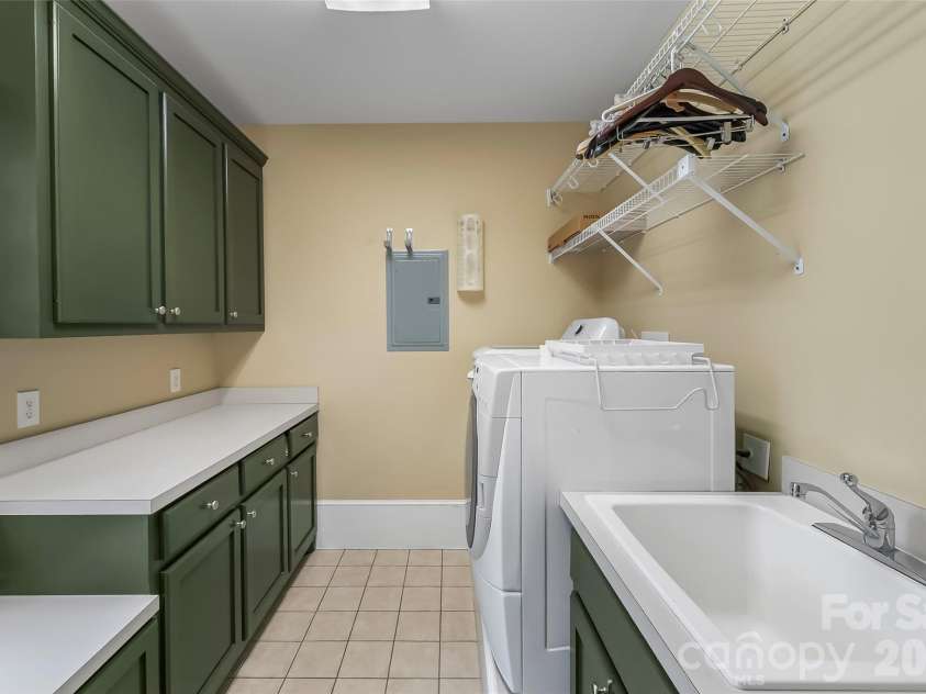 115 Riverside Court, Morganton, NC 28655.  MLS# CAR4368667, YatesRealty ID 14343. 