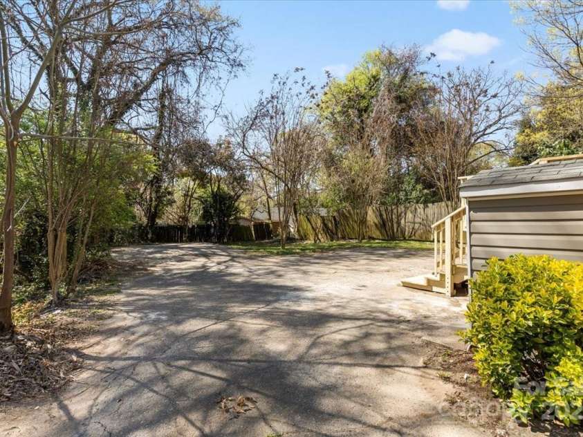 507 2nd Avenue, Gastonia, NC 28052.  MLS# CAR4206993, YatesRealty ID 14343. 