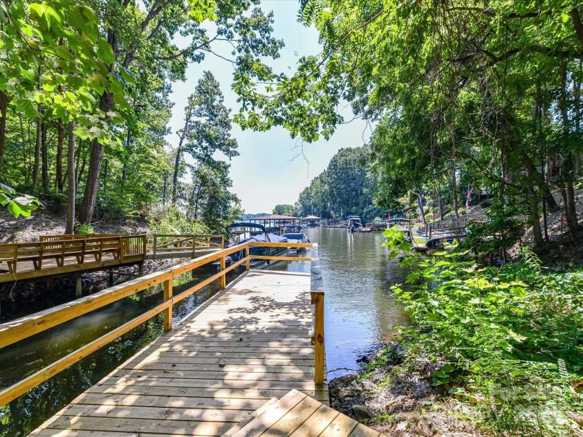 3830 Mill Run, Terrell, NC 28682.  MLS# CAR4284691, YatesRealty ID 14344. 