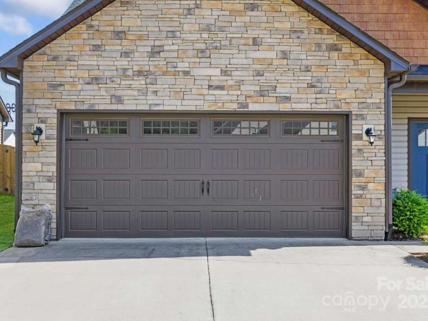 19 Wetland Way, Arden, NC 28704.  MLS# CAR4257652, YatesRealty ID 14345. 