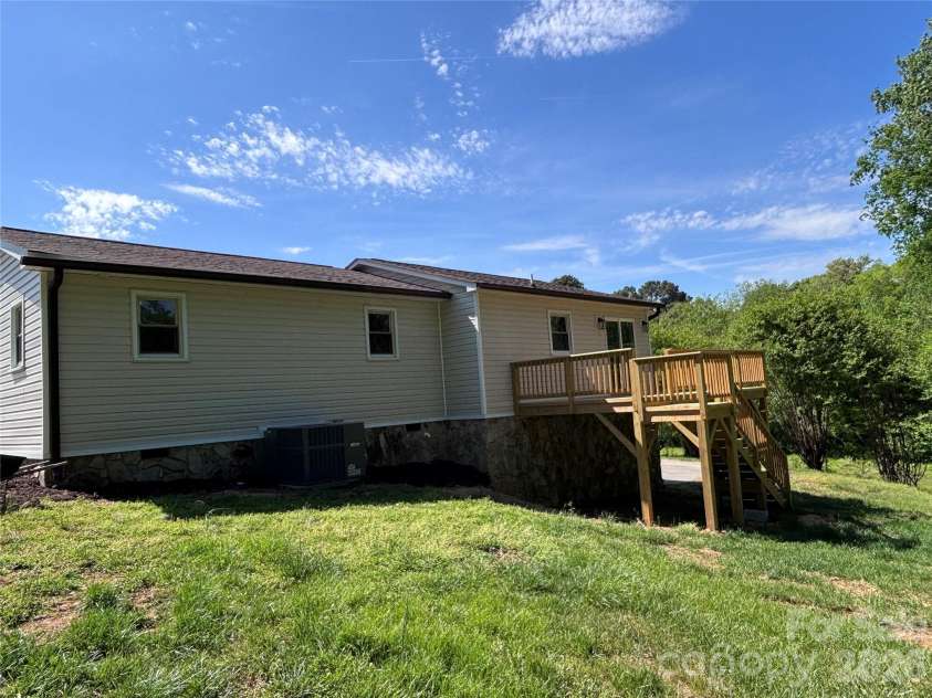 4866 Fork Road, Norwood, NC 28128.  MLS# CAR4366769, YatesRealty ID 14345. 