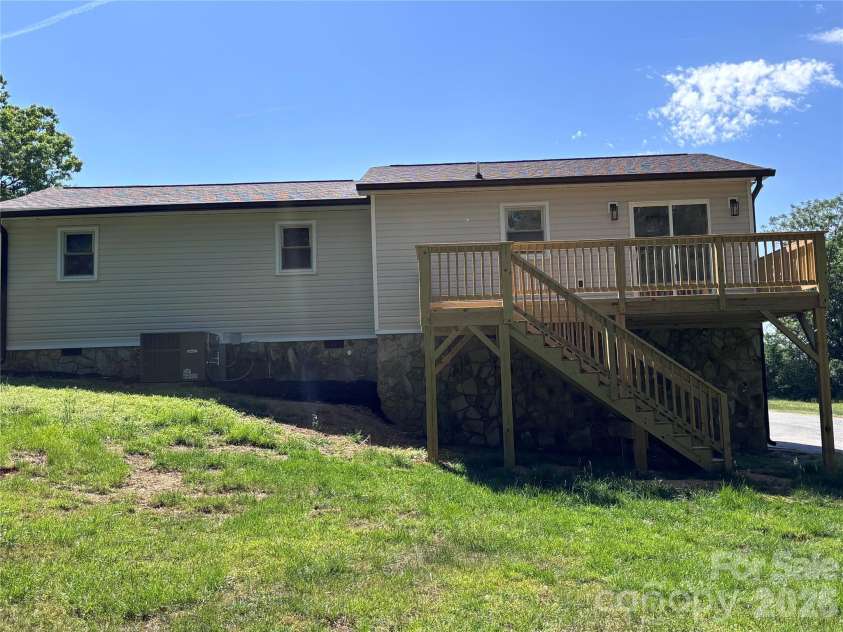 4866 Fork Road, Norwood, NC 28128.  MLS# CAR4366769, YatesRealty ID 14345. 
