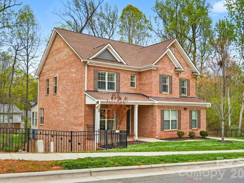 7945 Rolling Creek Court, Charlotte, NC 28270.  MLS# CAR4361661, YatesRealty ID 14347. 