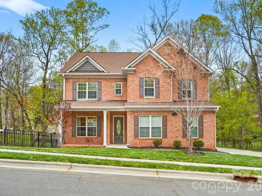 7945 Rolling Creek Court, Charlotte, NC 28270.  MLS# CAR4361661, YatesRealty ID 14347. 