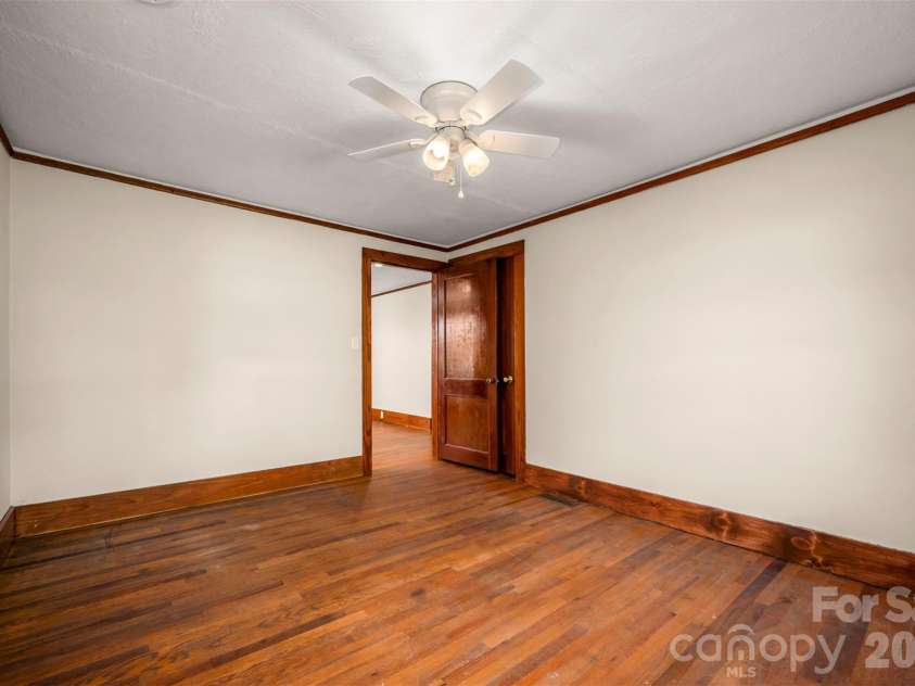 766 Stepp Mill Road, Hendersonville, NC 28792.  MLS# CAR4371276, YatesRealty ID 14348. 