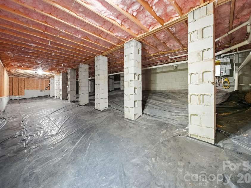 5693 Silver Bell Lane, Granite Falls, NC 28630.  MLS# CAR4369519, YatesRealty ID 14352. 