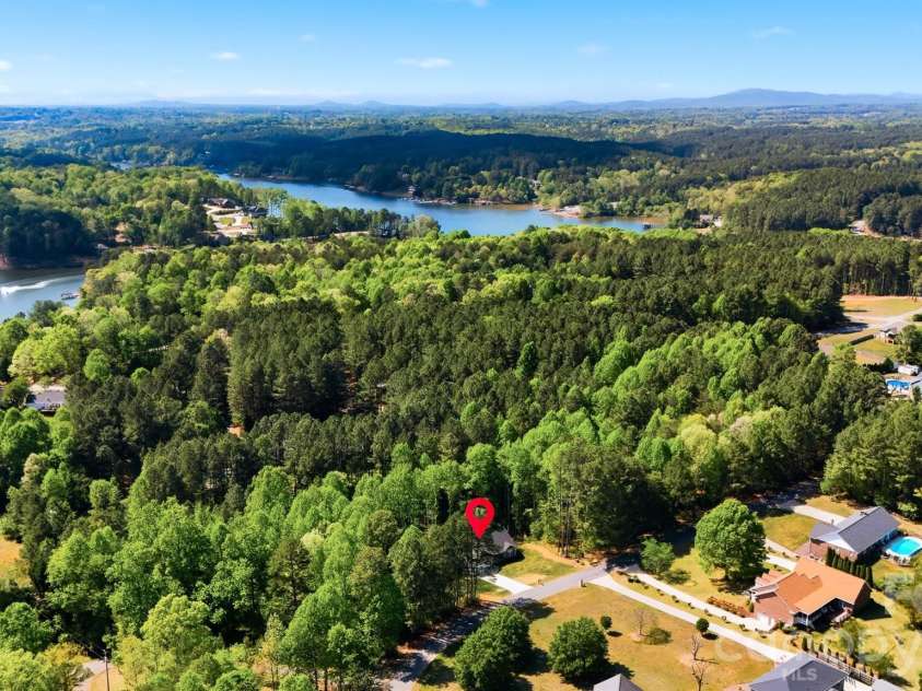 5693 Silver Bell Lane, Granite Falls, NC 28630.  MLS# CAR4369519, YatesRealty ID 14352. 