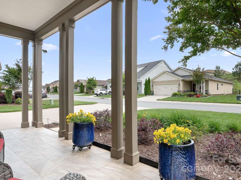 4902 Looking Glass Trail, Denver, NC 28037.  MLS# CAR4250662, YatesRealty ID 14354. 